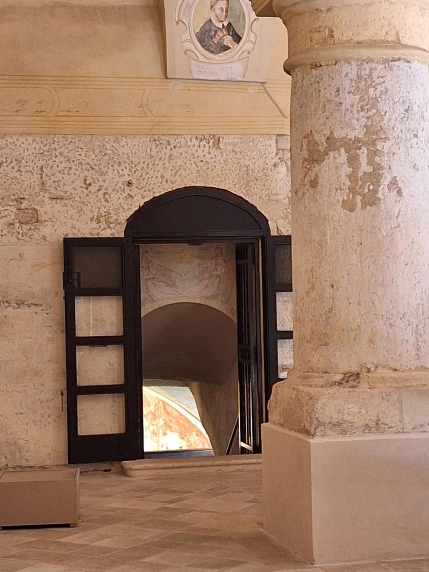 Chiostro Dei Domenicani - Dimora Storica Lecce Exteriör bild