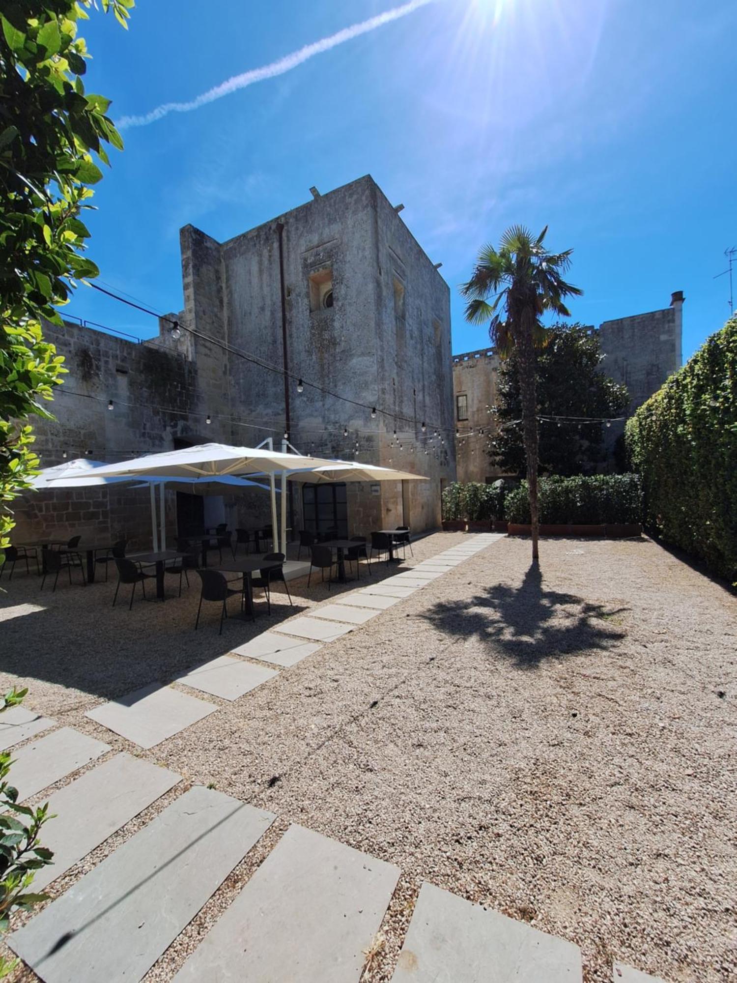 Chiostro Dei Domenicani - Dimora Storica Lecce Exteriör bild